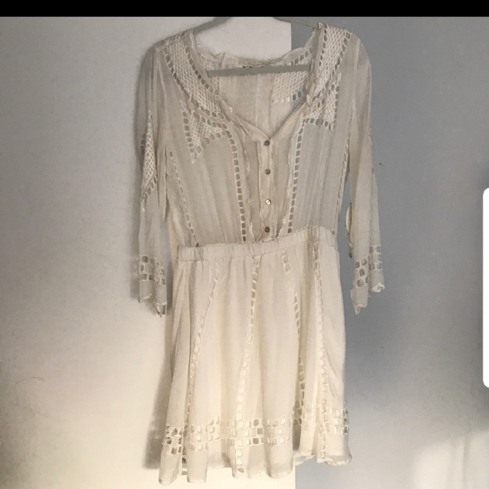 Tularosa Orsen Dress @ Anthropologie & Revolve - Picture 3 of 7